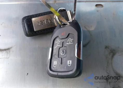 2018 Chevrolet Tahoe Lt из США, поврежденный, VIN 1GNSCBKC7JR387931